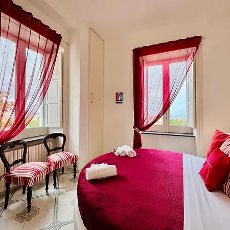 Falconieri Sorrento * サンタニェッロ